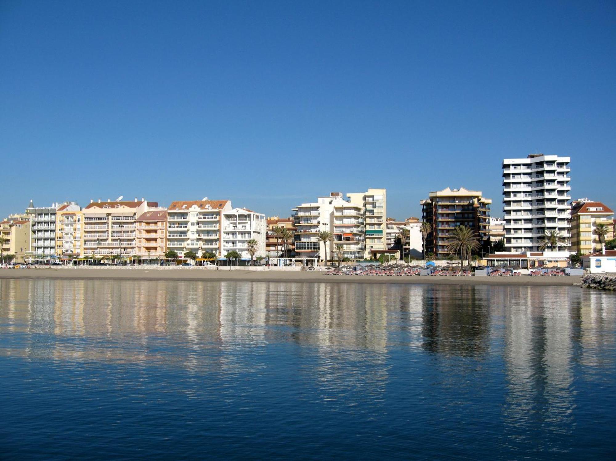 Apartment Calle Larga Фуэнхирола Экстерьер фото